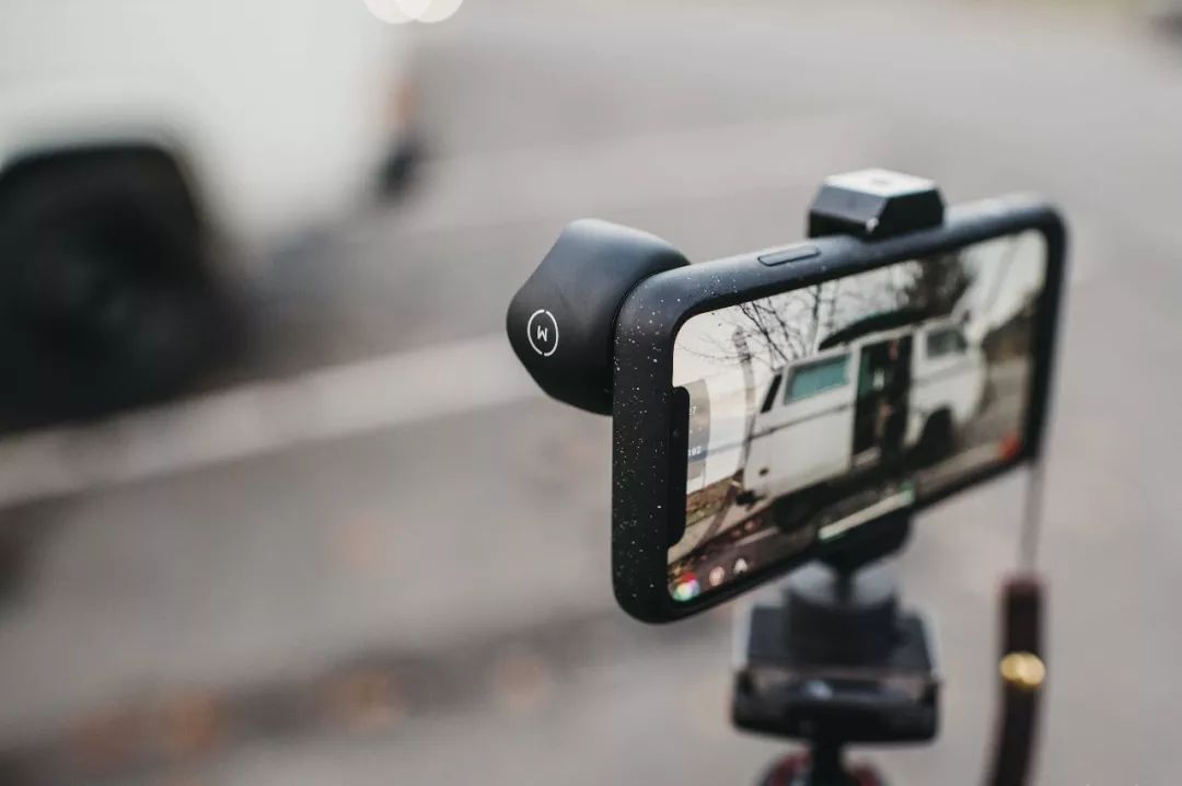 手机怎么做成艺术品,手机能创作吗