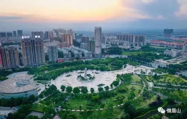 不多,四个理由让你爱上“东马”,人生“巅峰”即刻到达!