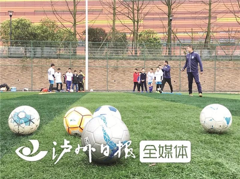 泸州足球培训推荐,泸州少儿攀岩培训