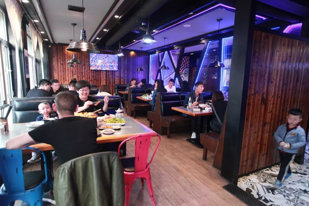 便宜哭~1元吃66串！连续11天！来神木这家店边吃边唱K！