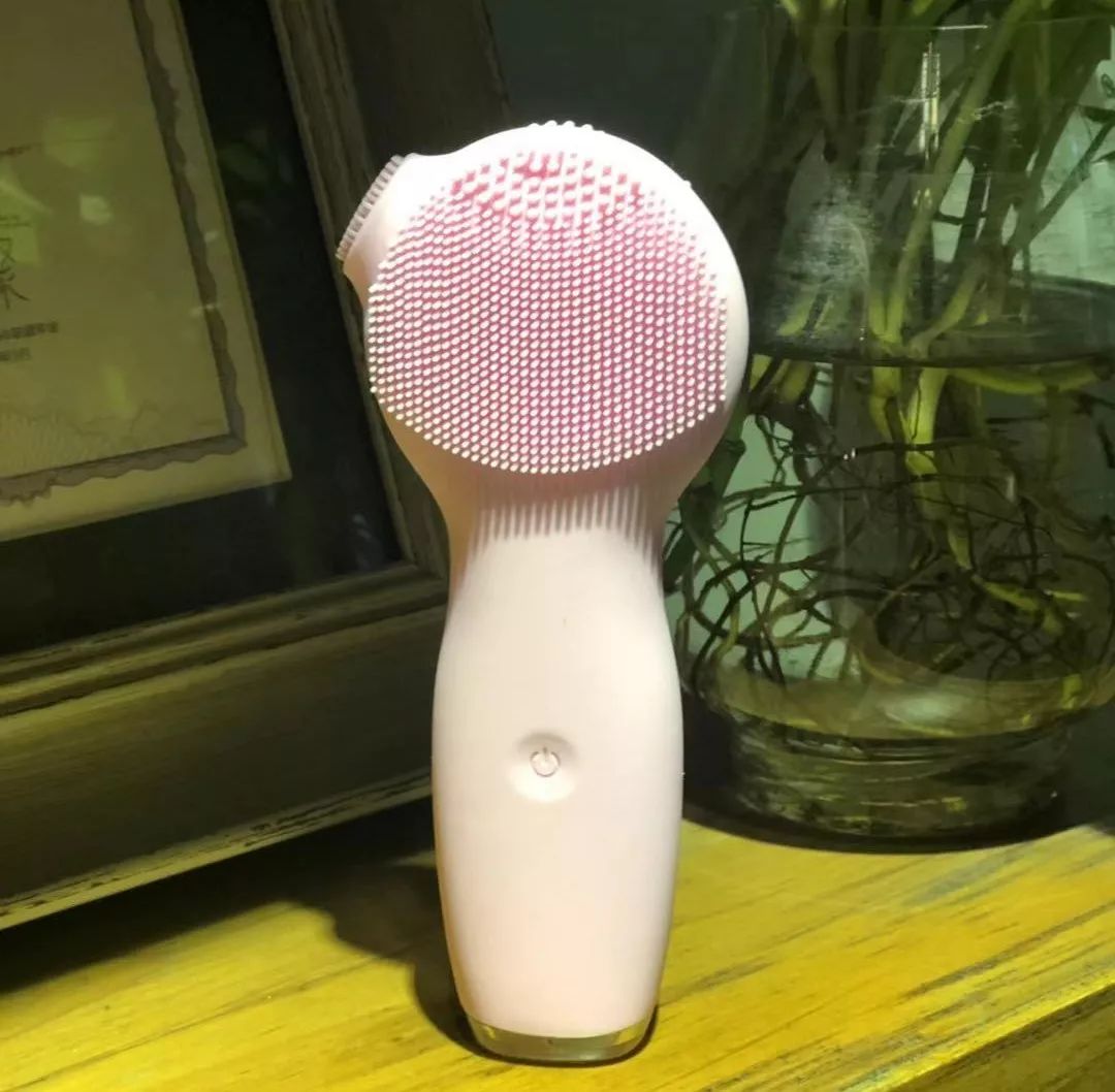 比luna还好用，价格只要1/10，这款洁面仪是魔鬼吗？