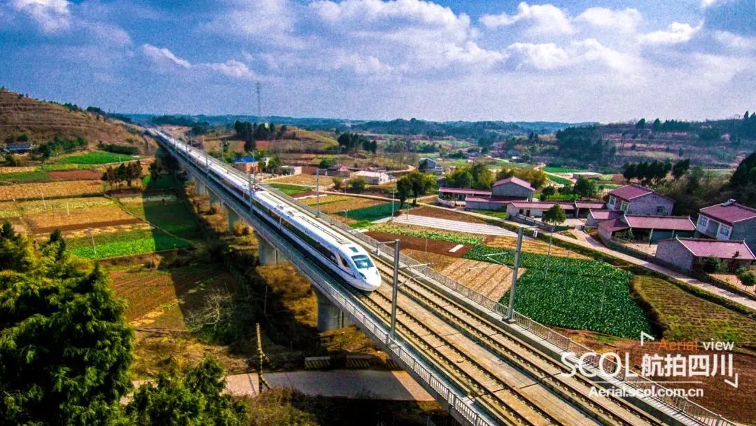 宜宾市未来有几条高铁线经过,渝昆高铁重庆到宜宾预计开通时间