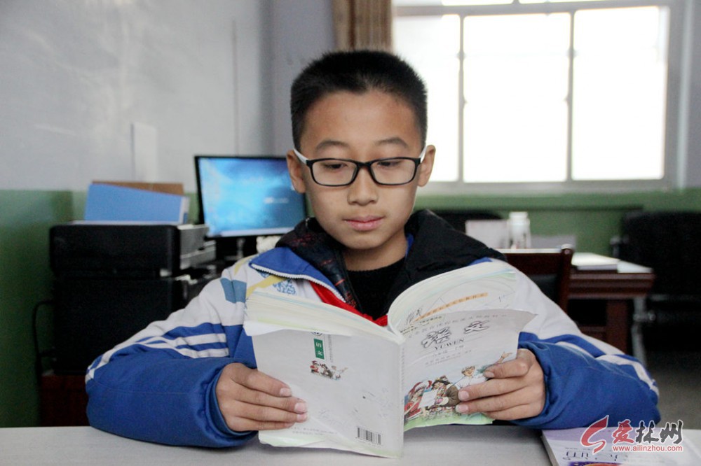 爱林州网第三期主题征文优秀奖——林州市市直第九小学郭昱辰《我学会了踢球》