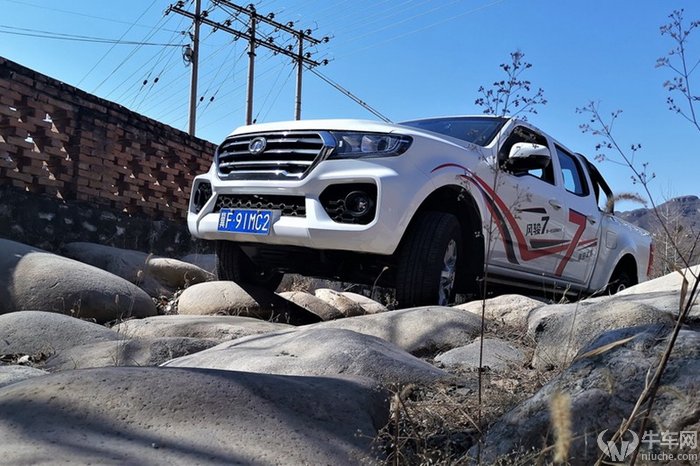 东风皮卡锐骐6和长城风骏7哪个好,2022款风骏7四驱柴油皮卡车