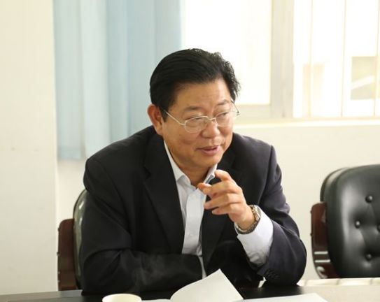 贪污挪用公款5万元案例,贪污公款四十万元的案件