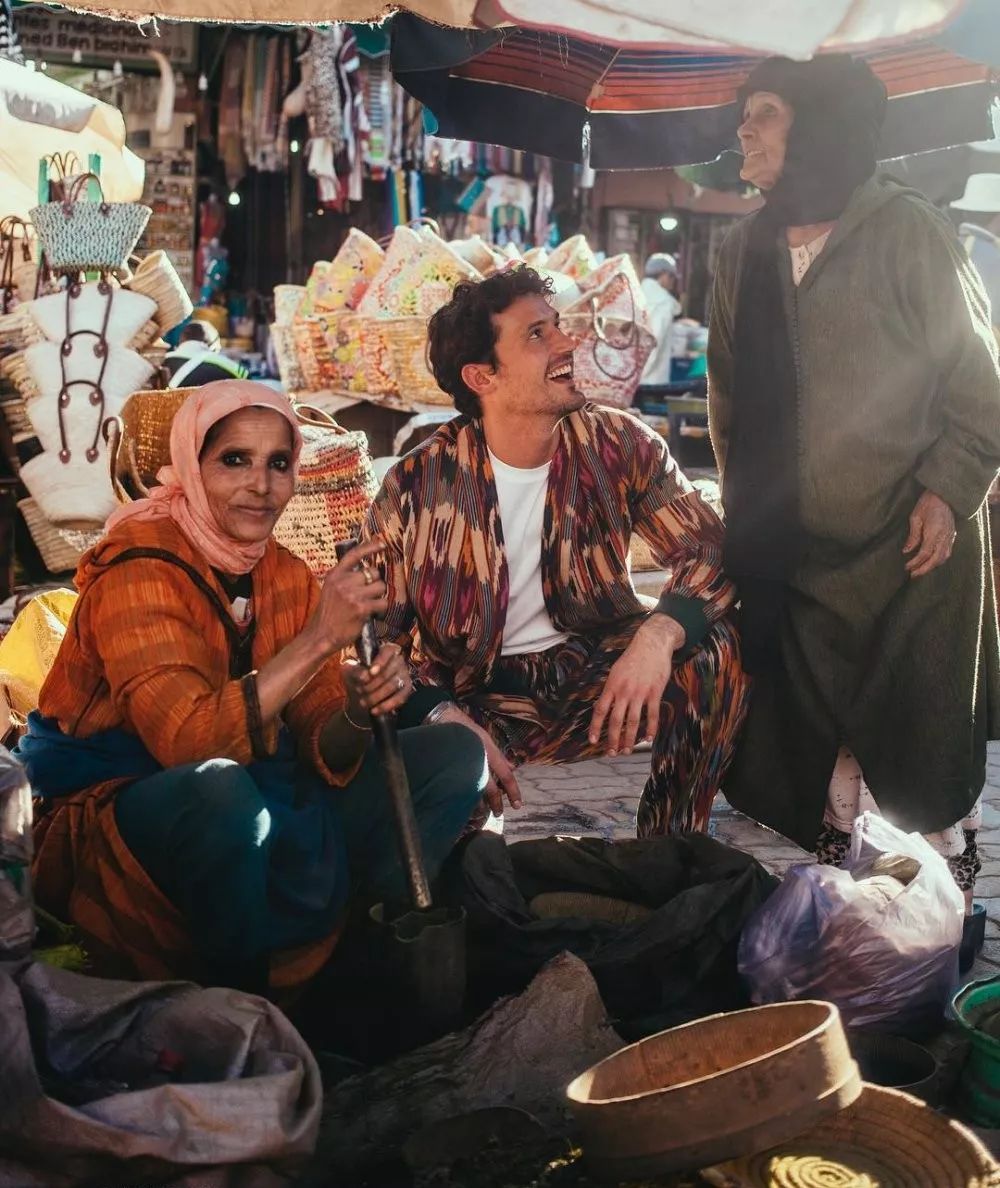 懂得让自己开心的男人，往往能挣钱又有趣｜基本款玩具