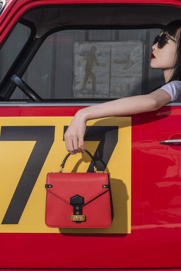 换季不知道买什么,别买zara了这些品牌时髦又平价