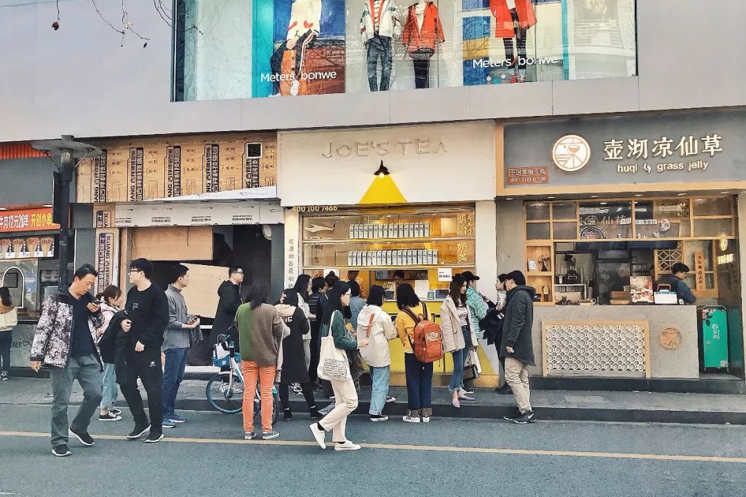 315特辑！去东京浅草寺替顾客祈福？杭州这家奶茶店这回摊上事了！