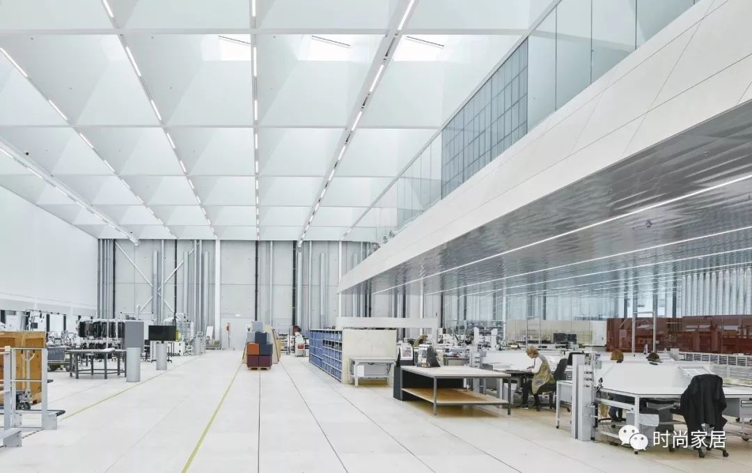 施华洛世奇水晶特别纪念版 (施华洛世奇水晶宝石系列)