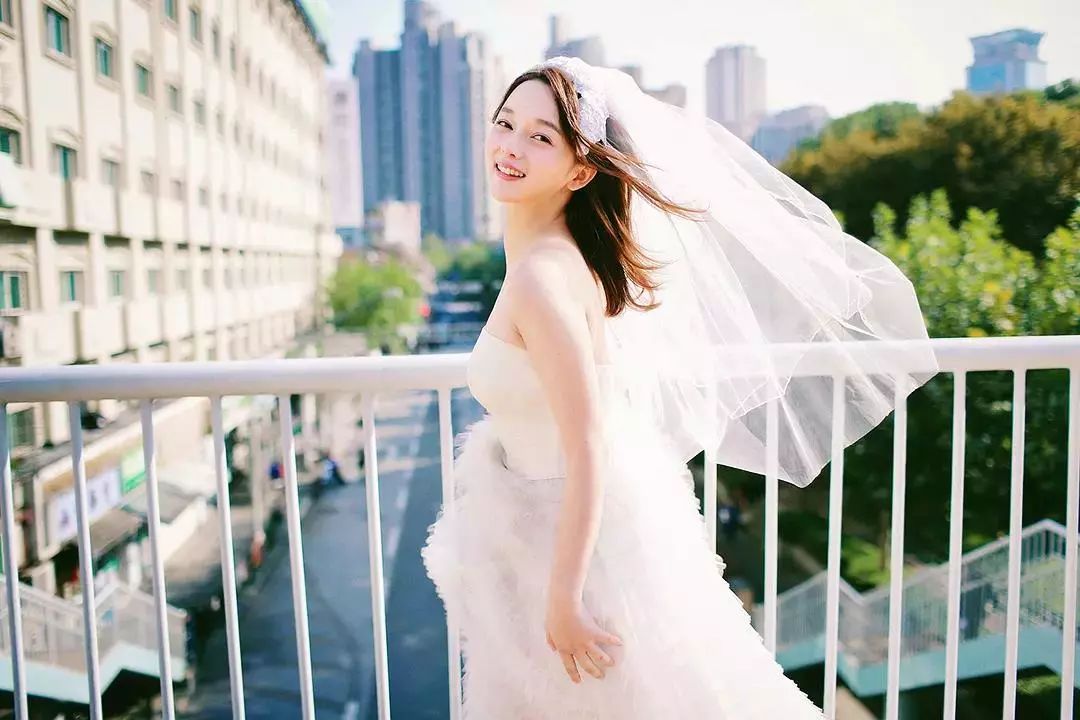 简单好看的婚纱画法,婚纱照风格搭配推荐