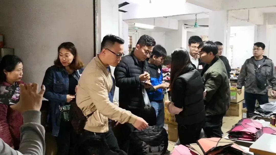 小虎提醒丨“良心超A货”成本仅200元!“海外代购”真相是……