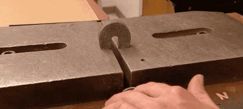 老君！别烧了，俺老孙的铁棒要生出磁性来了！