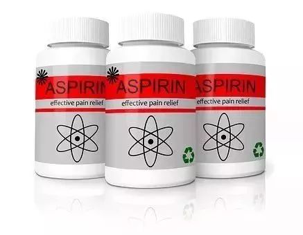 发黄的衣服要用什么方法洗如新,衣服发黄还能要吗