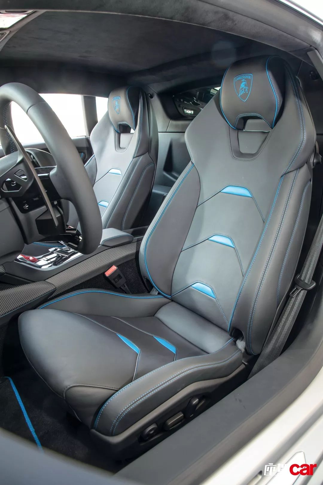 2020车展兰博基尼huracan小牛,兰博基尼小牛huracanevo过减速带