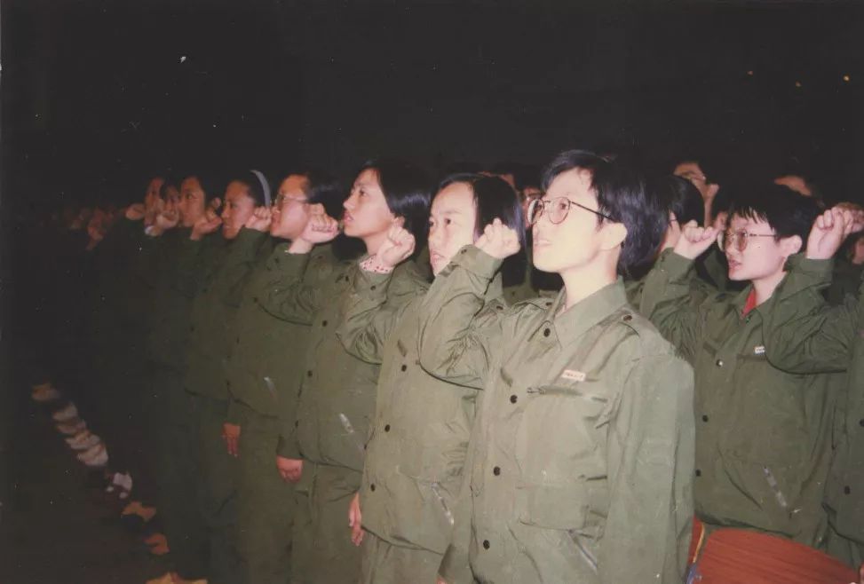 借你双眸读法大|（法大+你）x40=？