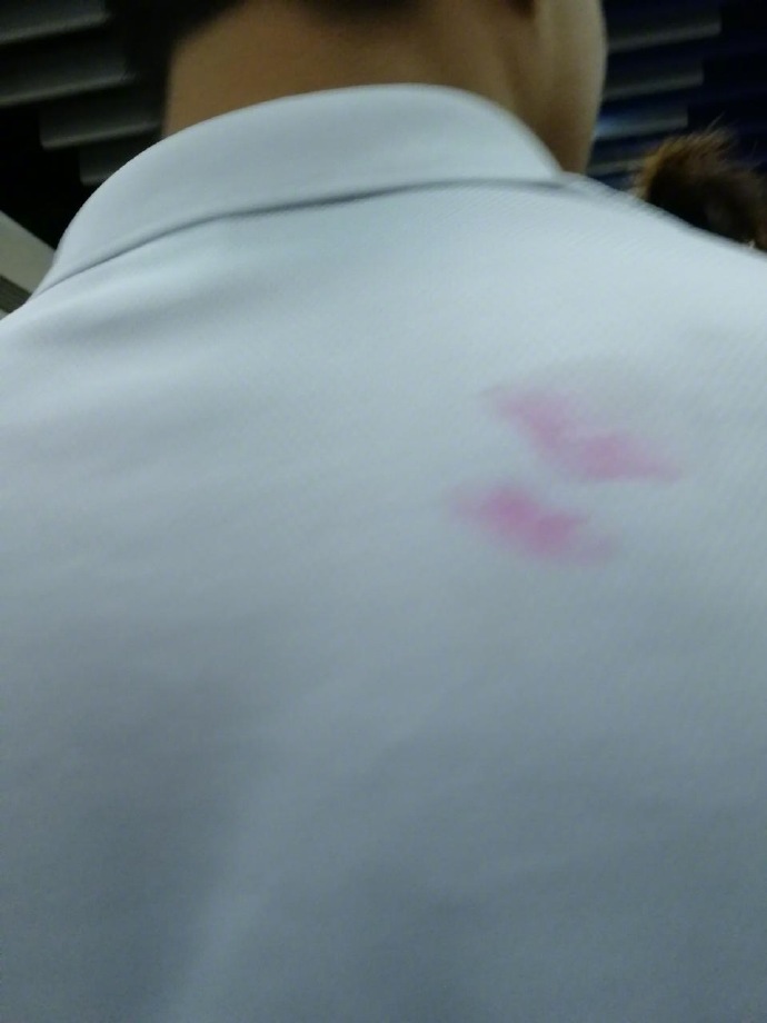 emoji吐舌头模仿挑战,emoji模仿挑战吐舌头