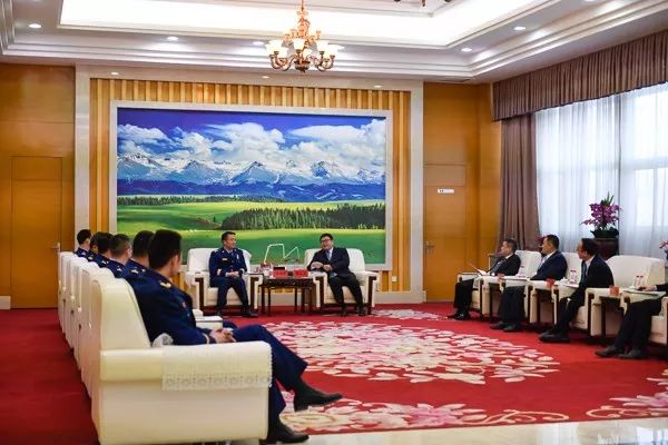 *疆新**消防救援总队与三一重工股份有限公司签订战略合作协议