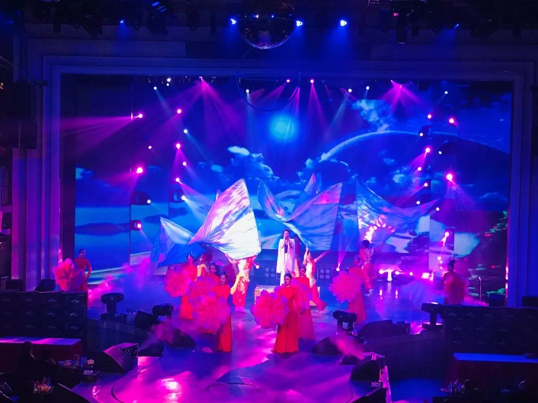 西安34届蓝装家博会现场采访,2019年3月西安蓝装家博会活动