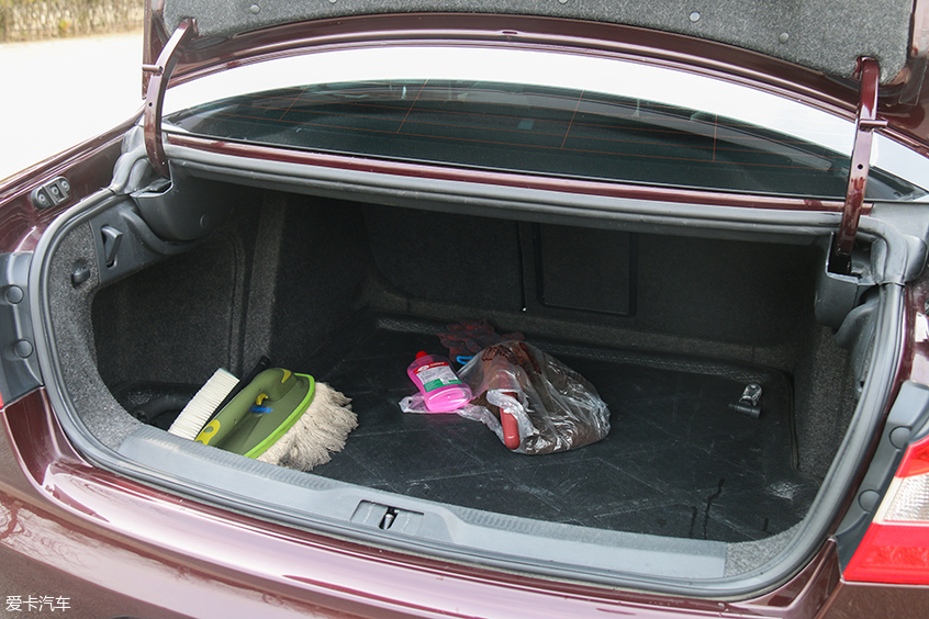 6万左右的新车劳斯莱斯,最值得入手的二手车劳斯莱斯