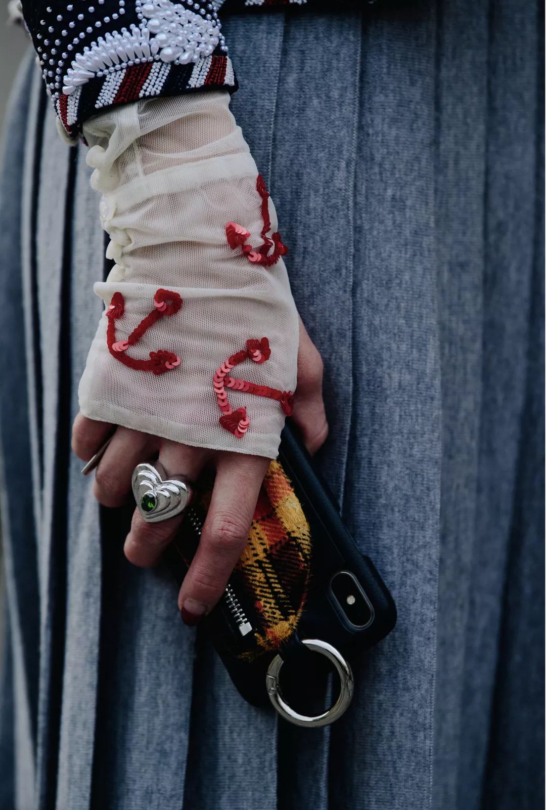 为什么有时候妖艳jian货和时装精仅有一线之隔？