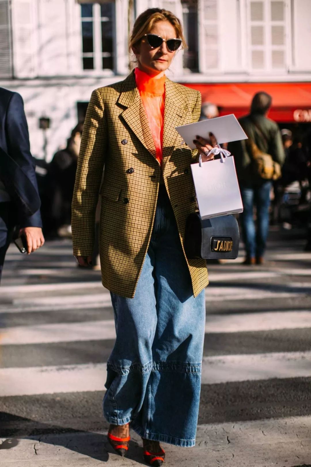 为什么有时候妖艳jian货和时装精仅有一线之隔？