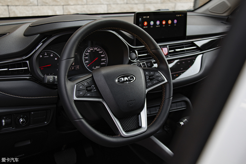 体验江淮瑞风s4,小身材内含大智慧