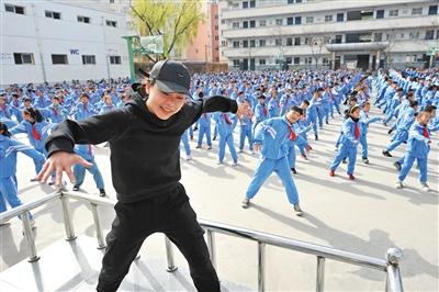 武术与跳绳的融合,武术和跳绳融入课间操