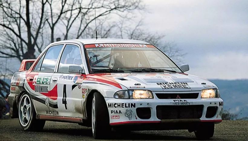 三菱lancerevolution历代车型,三菱lancerevolutionxgsr