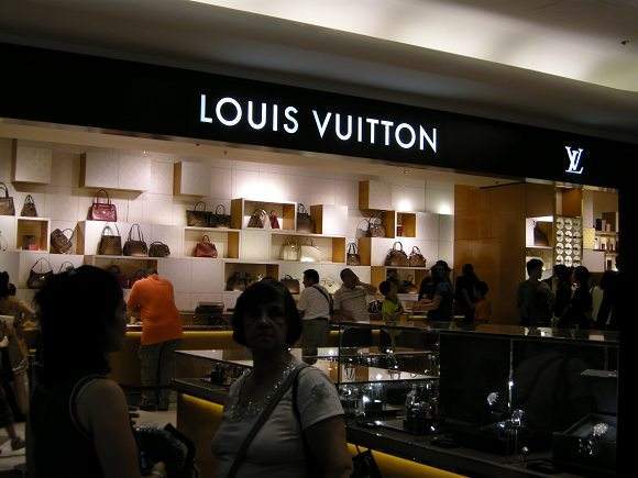 奢侈品反弹,奢侈品涨价会崩盘吗