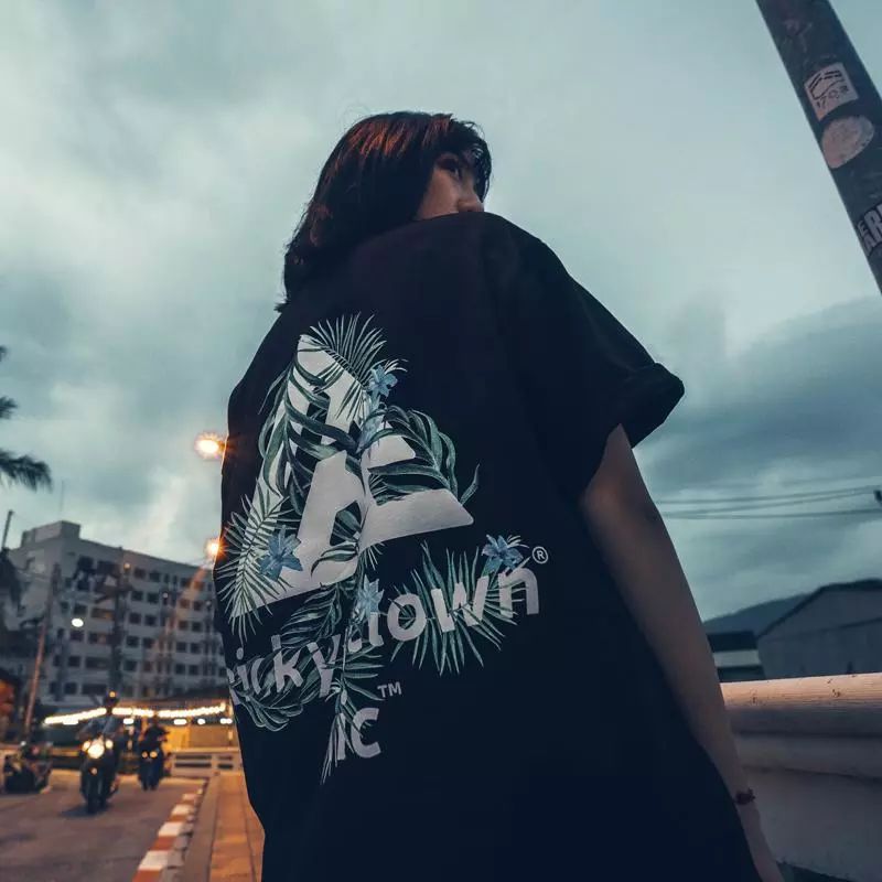 aj1的灰金钩和白色金钩,aj1小倒钩和红钩黑脚趾