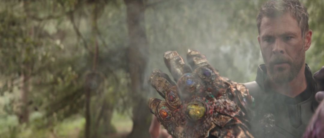 hottoys灭霸无限手套1:4,灭霸的无限手套开箱视频