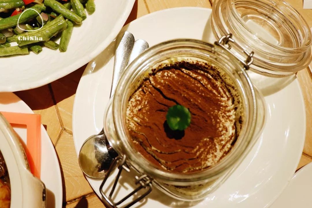 什么牌子的提拉米苏不腻,成都提拉米苏真实测评