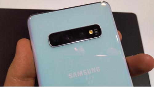 三星galaxys10和galaxy10+的区别,三星galaxys10和10+差别