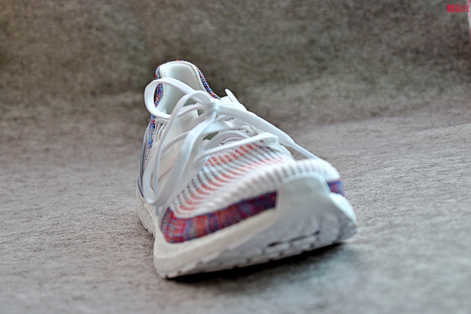 阿迪达斯boost19跑步鞋测评,adidasultraboost19脚感