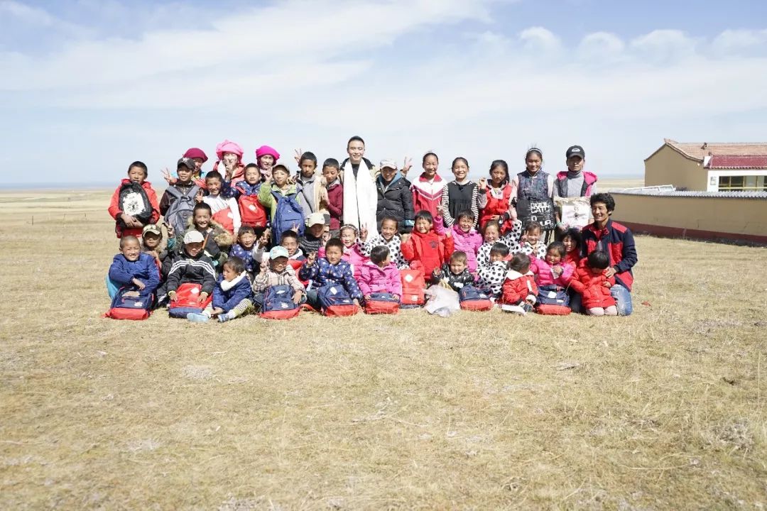 往后余生就像个孩子一样无忧无虑,往后余生就想简单的生活