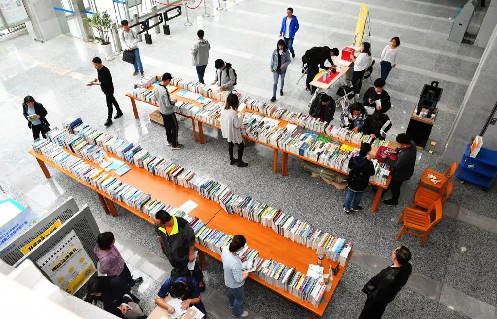 借书两年没还罚款吗,借书可以逾期多久