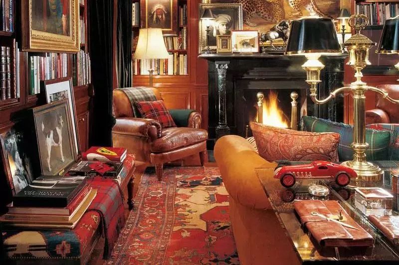 璧拌繎鏃跺皻澶у笀ysl,璧拌繘娉曞紡椋庢牸鐨勫