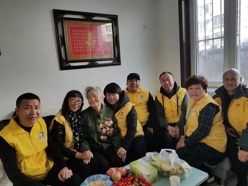 志愿服务我先行植树节,志愿服务我先行