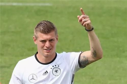 十二大星座里谁是最厉害,12星座代表的篮球球星