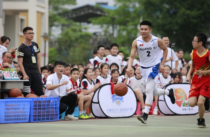 火红五月！一批批篮球大咖登录玉林，一场场体育盛宴等你入席~