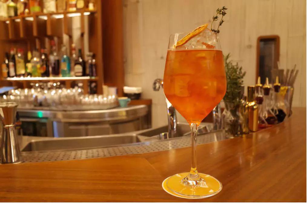 香港48h|饕客胃里，有两个香港