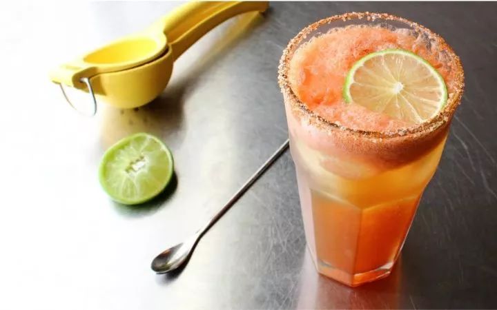 买三送一！春日野餐的*情纵**方式，把“花天酒地”过成一个褒义词