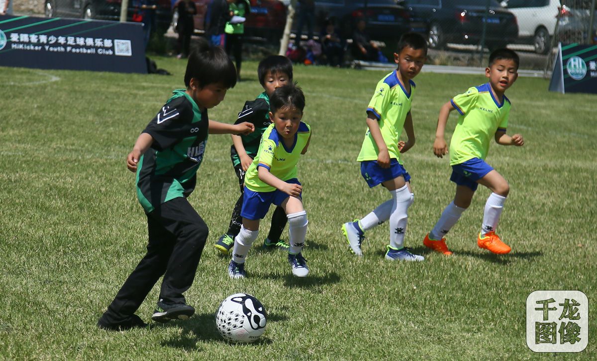 2019北京市级社会足球活动第5届“爱踢客”杯国际足球邀请赛举行