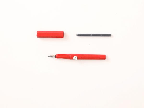 好看儿童小巧轻便钢笔大测评,学生便宜又好看的钢笔