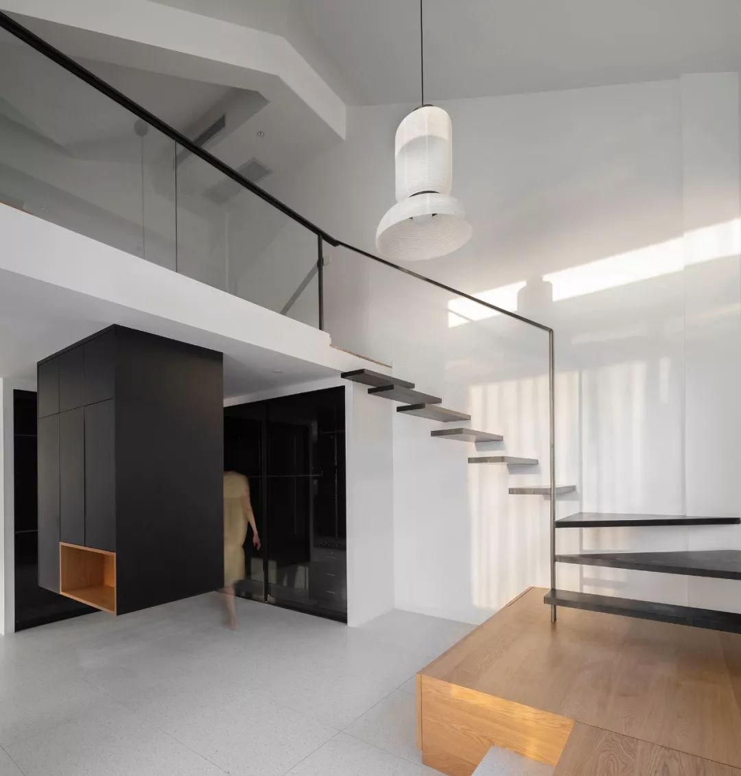 新豪宅时代，终于可以跟水晶灯、罗马柱说拜拜了！