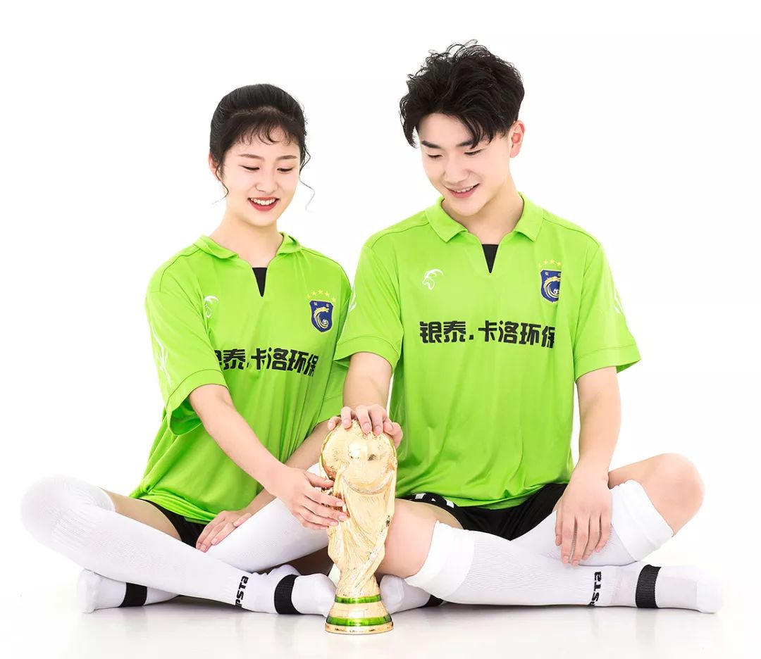 足球6冠王,六冠王足球队有哪些