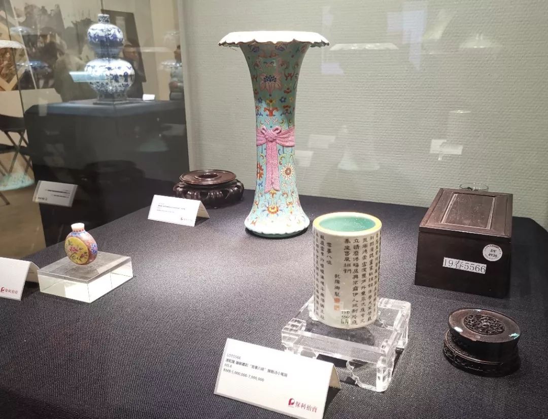 够您琢磨一阵子的一次拍卖预展