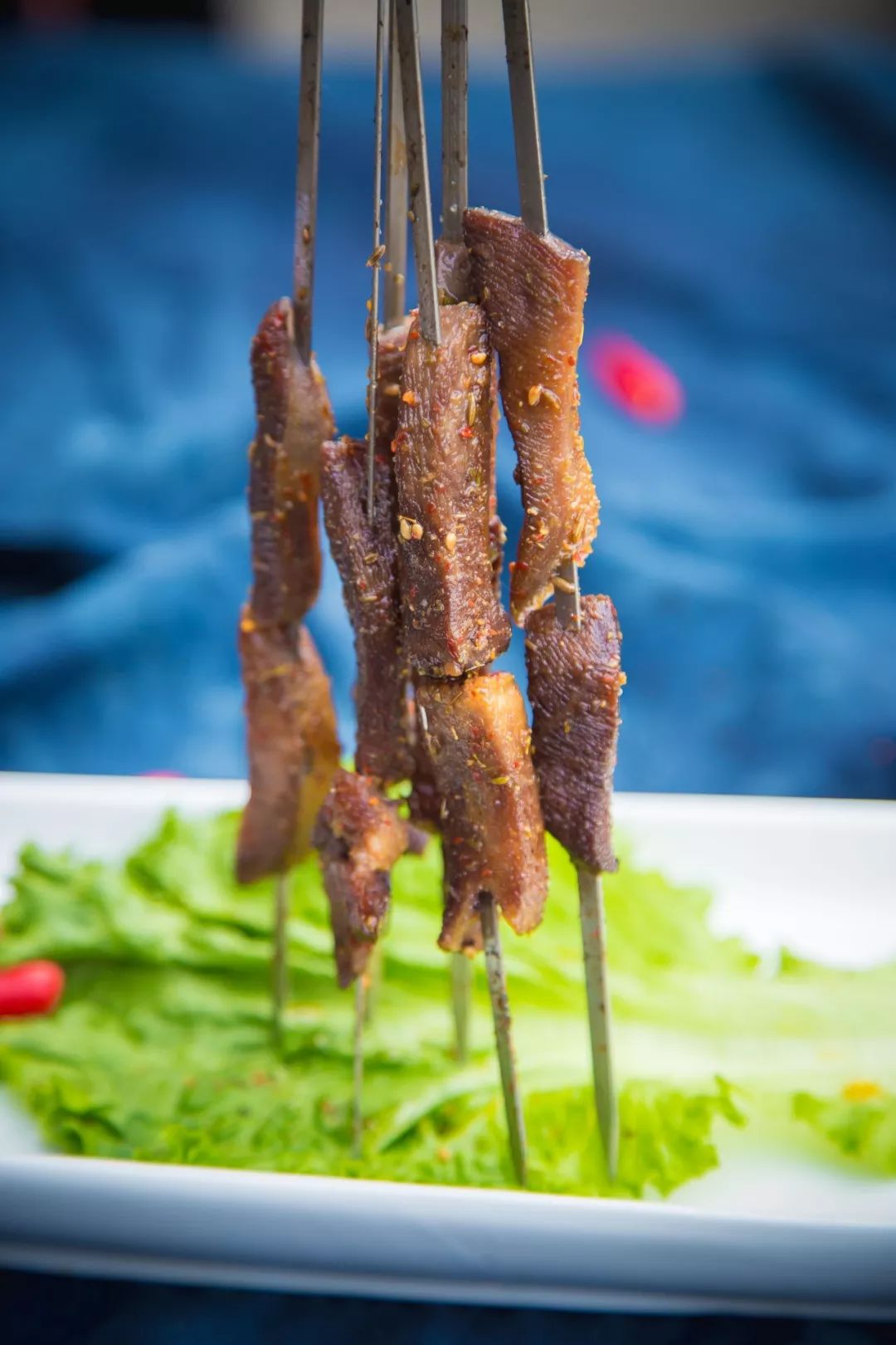 炸翻临沂的烧烤扛把子就在颐高！5.8折200串起撸才过瘾！