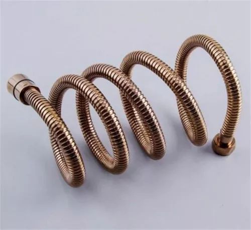 太阳能花洒的软管漏水怎么修,洗澡花洒喷头塑料软管漏水怎么弄