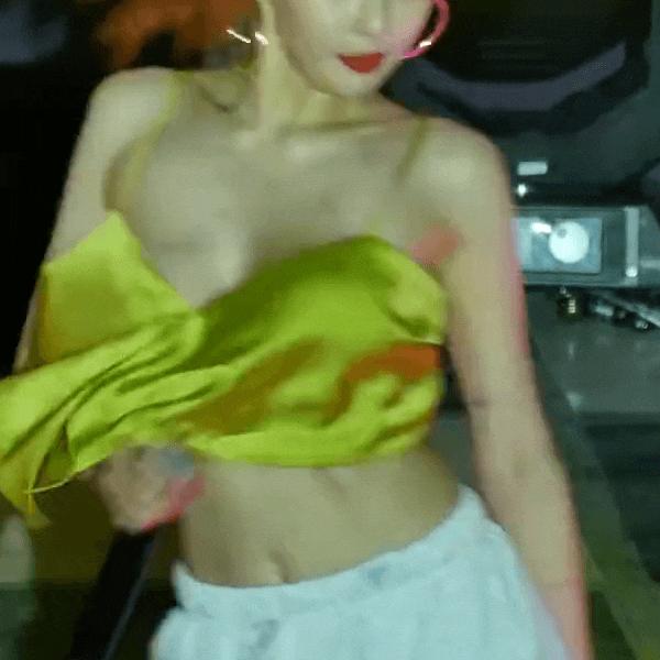 下垂松弛的胸有救吗,下垂的胸部能立刻挺拔的办法有吗